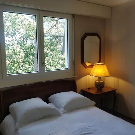 Apartment Spacious 2 Bedroom In *